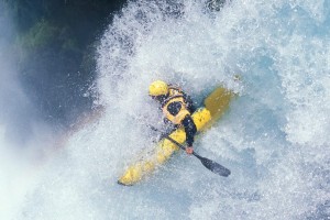 开云体育官网-Rookie回归赛场，连败首场状态亮眼，MAD观众沸腾！